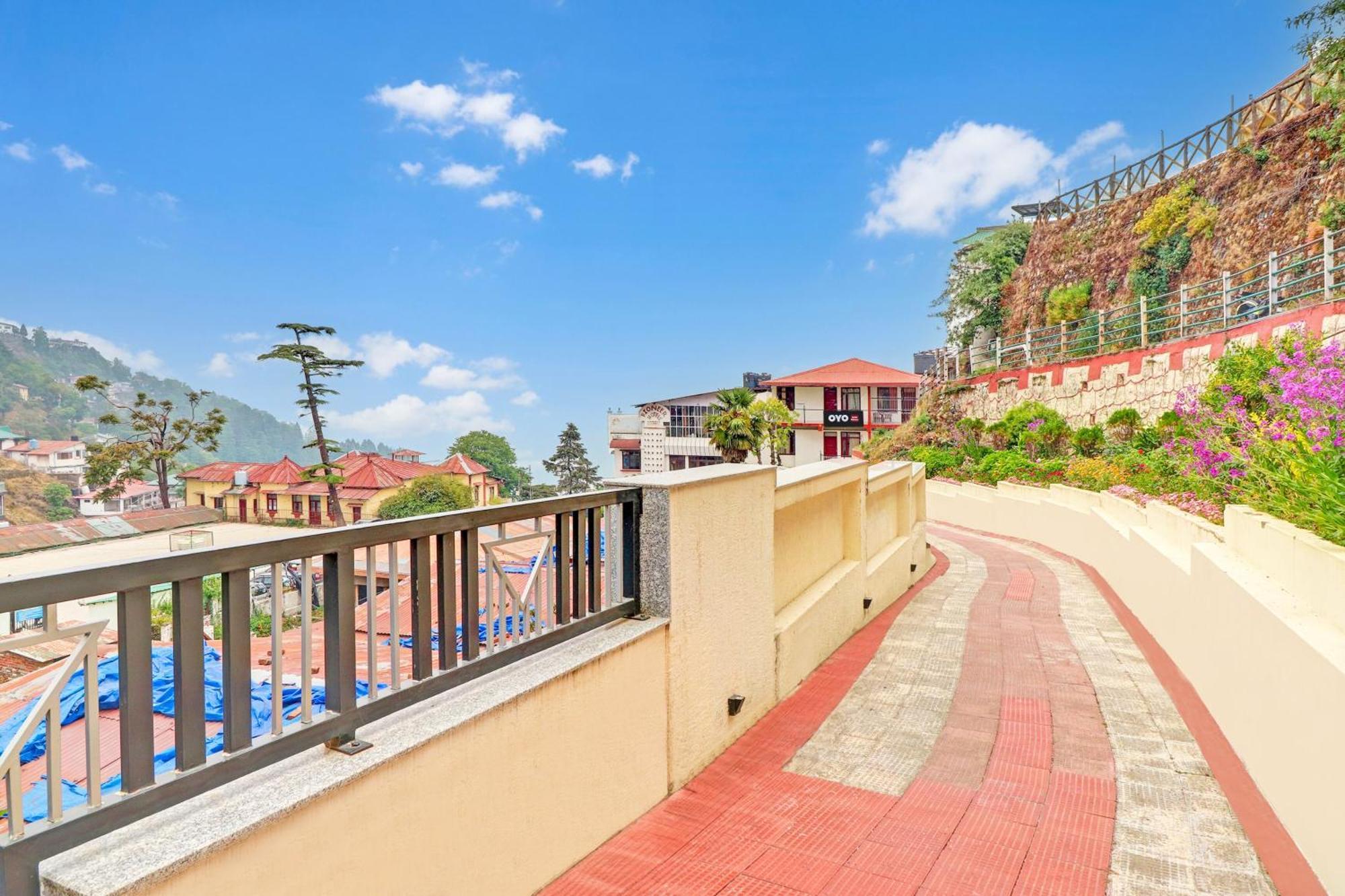 Capital O 3639 Hotel Pioneer Mussoorie Esterno foto